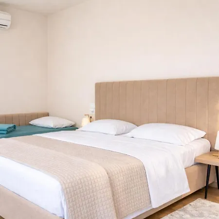 Eva Appart hôtel Golem (Tirana)