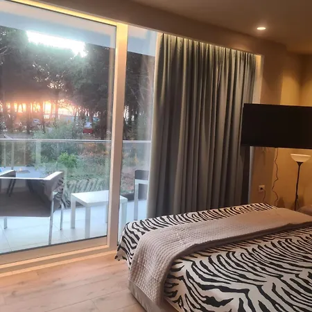 Aparthotel Eva Golem (Tirana)